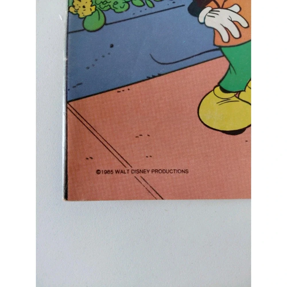 Vintage 1985 Comic Book Disney World‎ Epcot Mickey Goofy University Energy Exxon